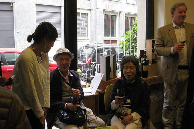 Wine Class and Tasting in Milan - Semi Private tour - Price and value: is $118 fair for a Milan wine class?